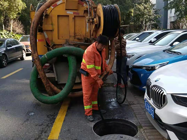 沈北排污管道清淤